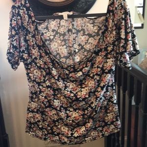 NWOT Floral top